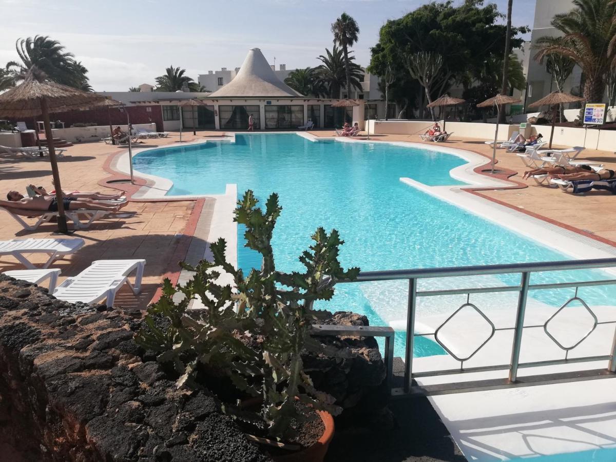 Apartamento Dino 10 Playa Roca Apartman Costa Teguise Kültér fotó