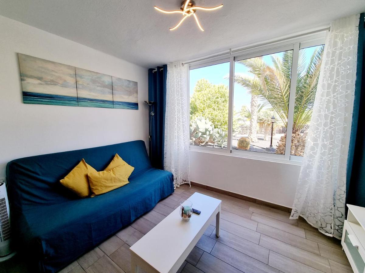 Apartamento Dino 10 Playa Roca Apartman Costa Teguise Kültér fotó